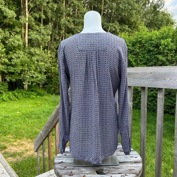 Esprit ⎮ Button down shirt - Picture 3 of 9